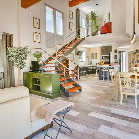 Tosal Gros Dk By Carlosferien